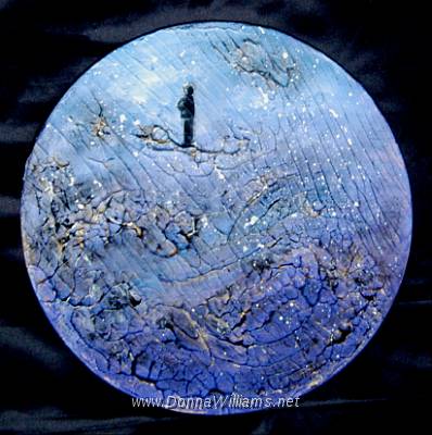 Cosmic Winter.jpg - Acrylic on wood. Size: 25 cm diameter.  Original Sold. 