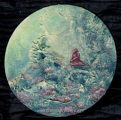 Elegance.jpg - Acrylic on wood. Size: 25 cm diameter.  Original Sold. 