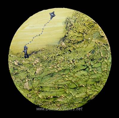 Lift Off.jpg - Acrylic on wood. Size: 25 cm diameter.  Original Sold. 